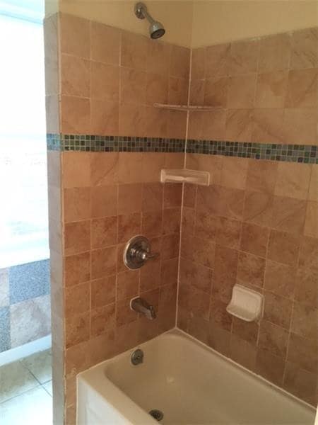 Photo - 947 Sargent Ave