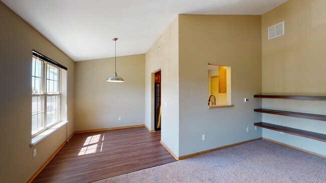 Glacier Hills Apartments