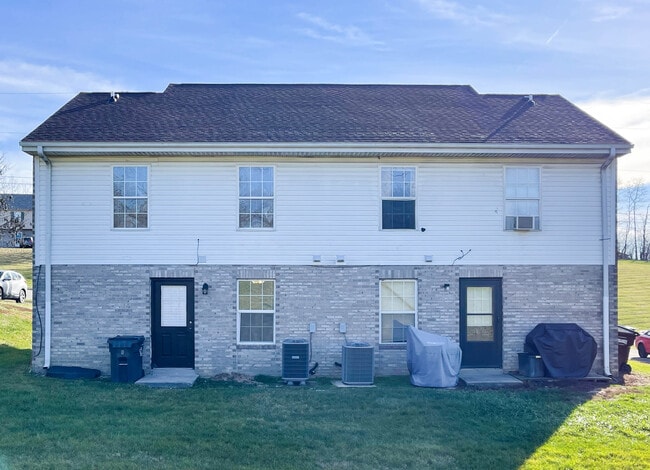 Photo - 1040 Brandy Ln