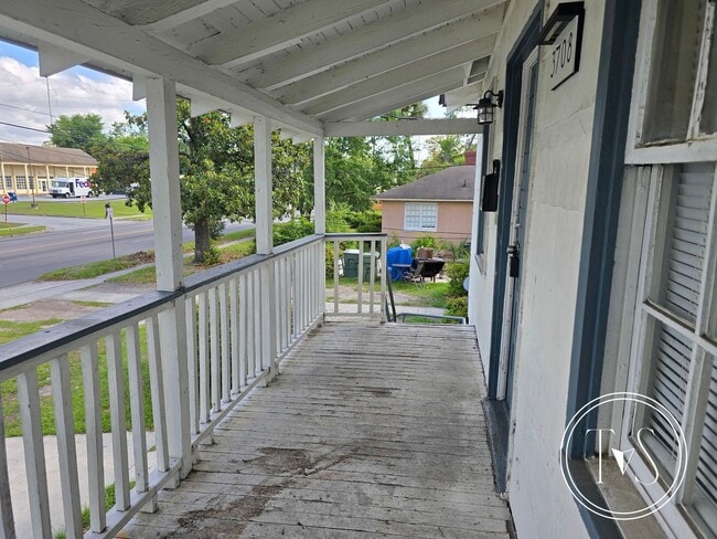 Photo - RATE DROP ALERT (was $1475/month)!