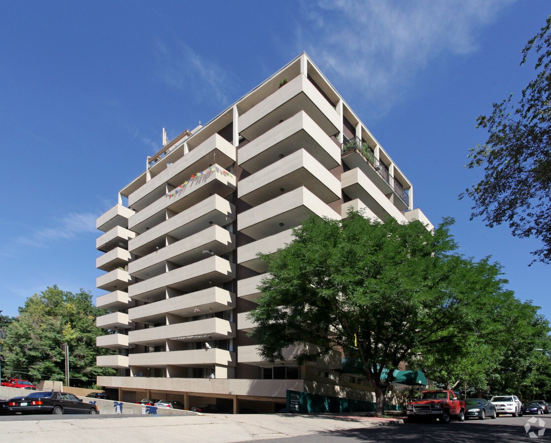 The Residence at Governor's Park - The Residence at Governor's Park