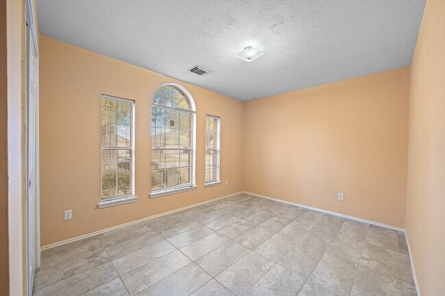 Photo - 9135 Reagan Meadow Ct