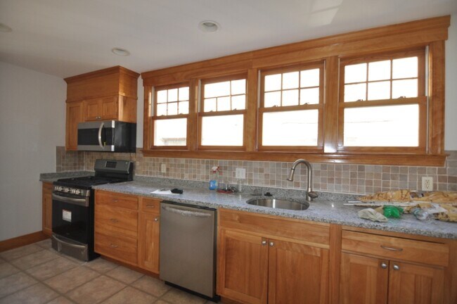 Photo - 202 Calumet St Condo Unit 2