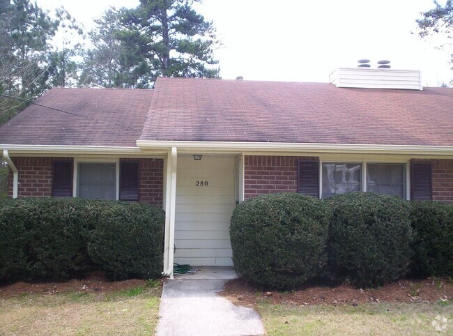 Building Photo - 280-290 Chase Dr Rental