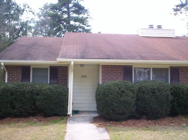 Building Photo - 280-290 Chase Dr Rental