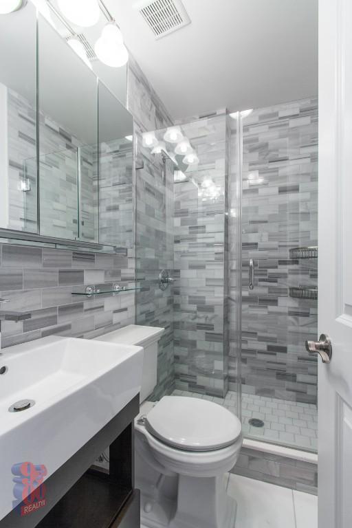 Photo - 252 Mott St Unit 5F