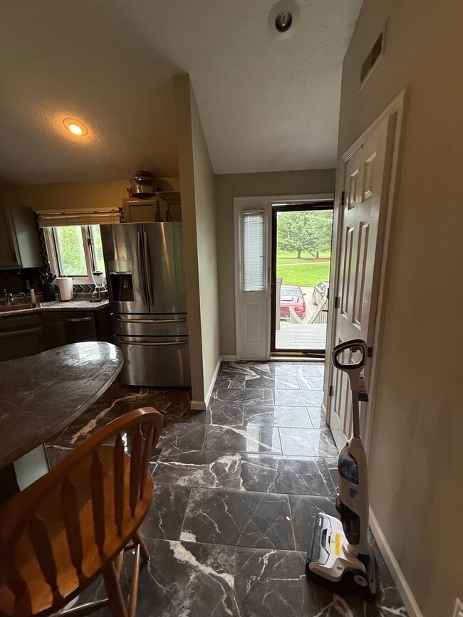 Photo - Semi-Furnished 2-Bedroom Condo at Eagle Pointe