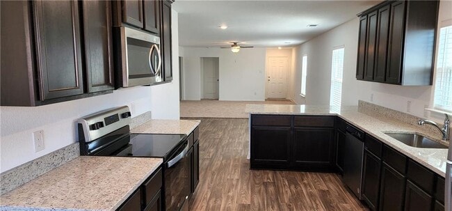 Photo - 18312 Speculator Ln