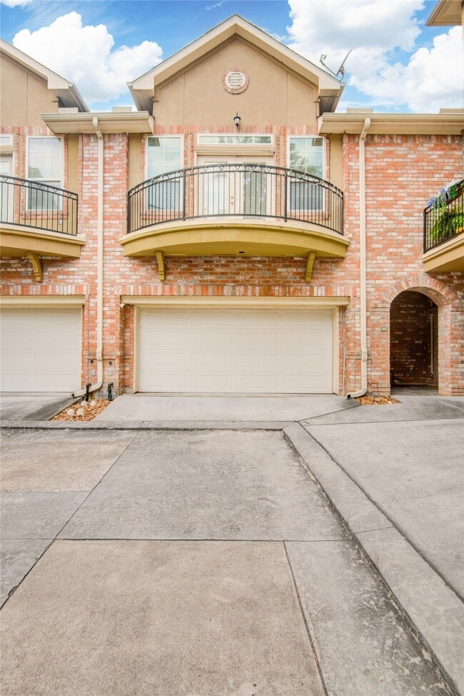 Photo - 44 Versante Ct