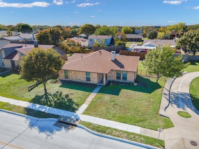 3719 Furneaux Ln
