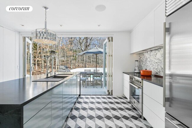 Photo - 4 Bob White Ct