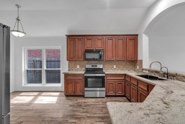 Photo - 28223 Fantail Dr