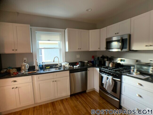 Building Photo - 58 Frederick Ave Rental