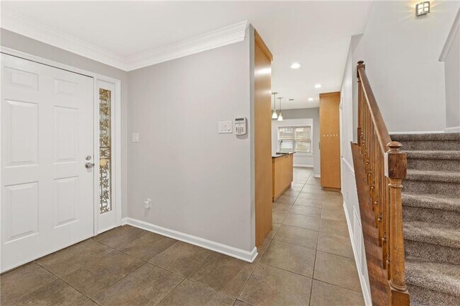 Photo - 1486 Briaroaks Trail NE