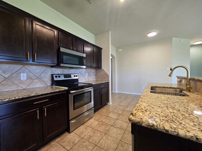 Photo - NEW IN MANAGEMENT - AVAILABLE NOW!