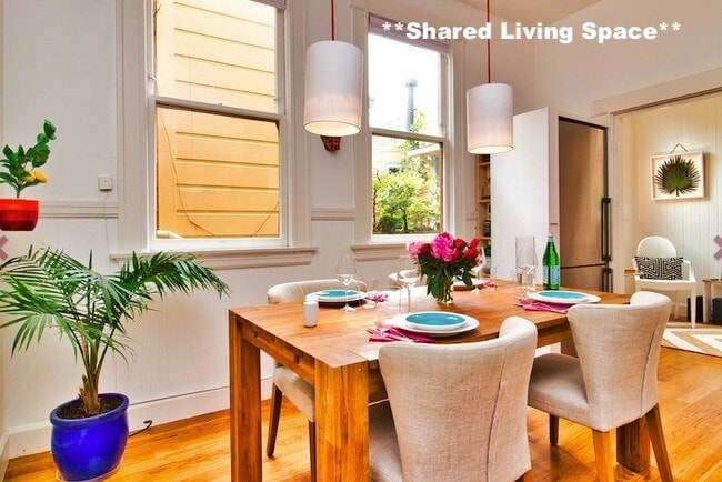 Photo - 1996 Virginia Ave