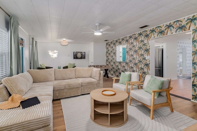 Photo - 1322 W Knollwood St Unidad SI ID1570170P