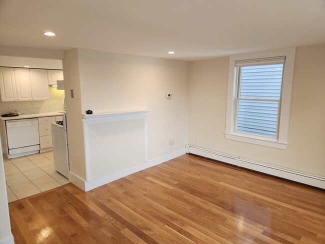 Photo - 62 Mason St Unit 2R
