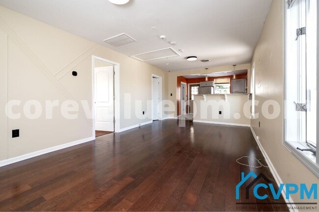 Photo - 1004 Cliff Pl