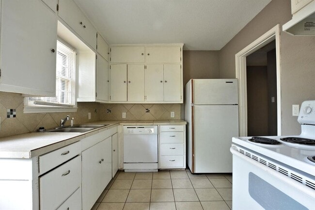 Photo - 3414 27th St