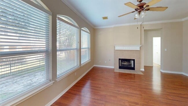 Photo - 1716 Rosenborough Ln S