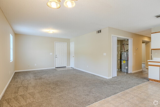 3BR, 2BA - 1,200SF - Living Room