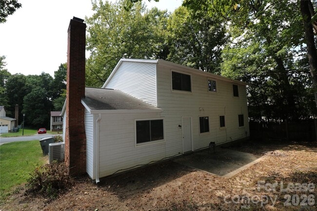Photo - 9211 Nash Ave