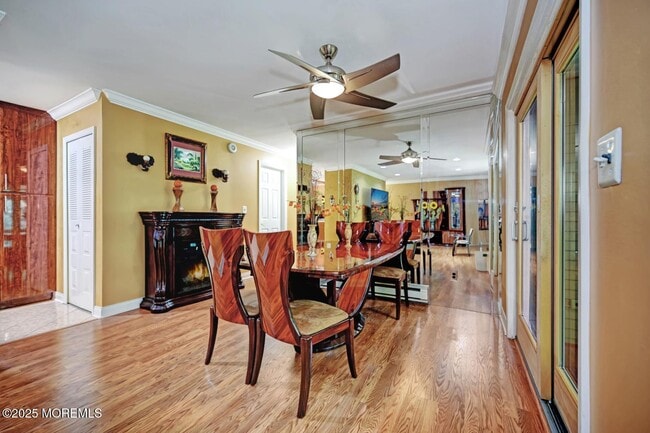 Photo - 236 Medford Ct