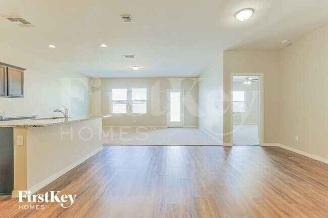 Photo - 318 W Mammoth Cave Dr