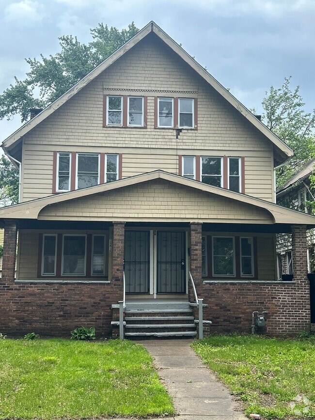 Building Photo - 13414 4th Ave Unit 13414 Rental