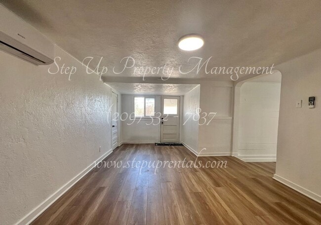 Photo - Updated 1 Bedroom All Electric Apartment Near Downtown Sonora!