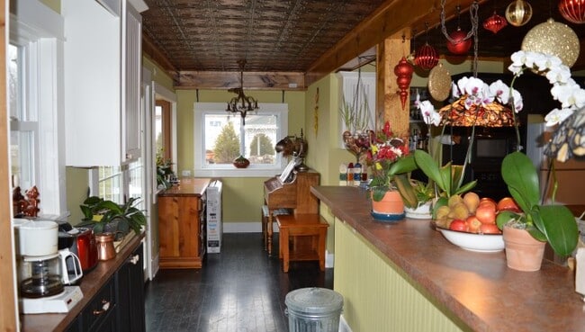 Photo - 2889 Bailey Rd