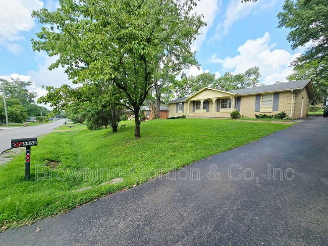 Photo - 6468 Thunderbird Dr