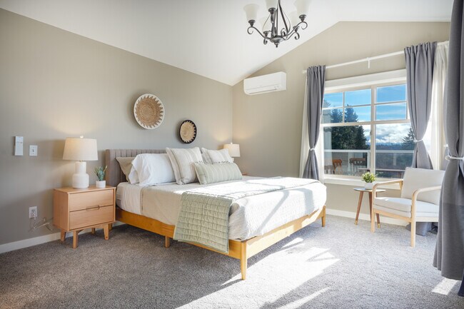 Photo - 115 N 46th St