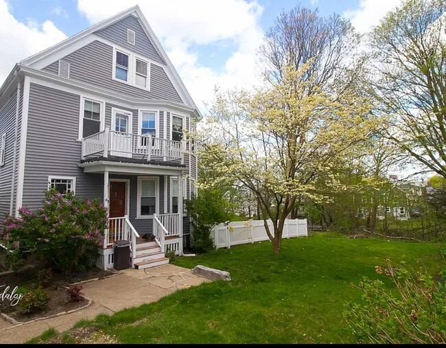 Photo - 4 Woodville Ter Unit 3