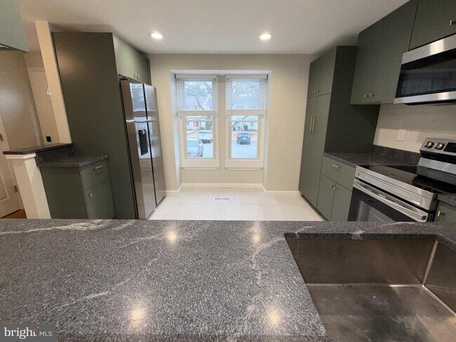 Photo - 1195 Palmwood Ct