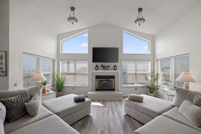 Photo - 2651 Palencia St Unit SI ID1598552P