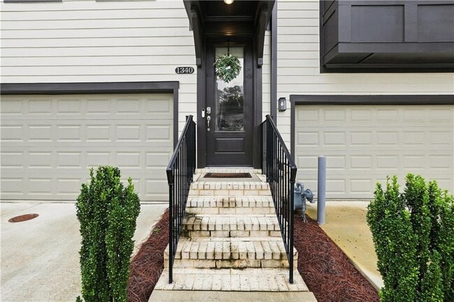 Photo - 1340 Stanley Pk Dr