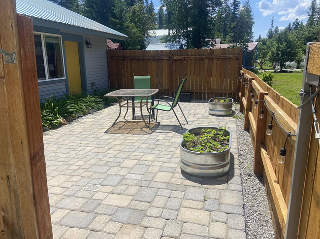 private patio - 403 Carr Creek Rd House