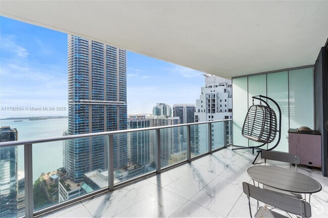 Building Photo - 1010 Brickell Ave Unit 4401 Rental