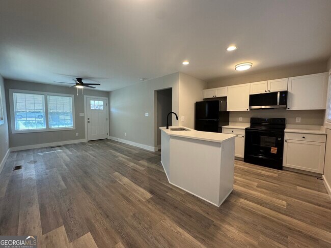 Photo - 820 Oglethorpe Ave