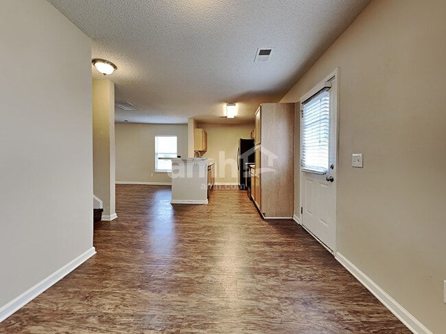 Photo - 2009 Clipstone Dr