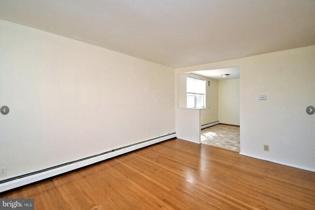 Photo - 100 Borbeck Ave