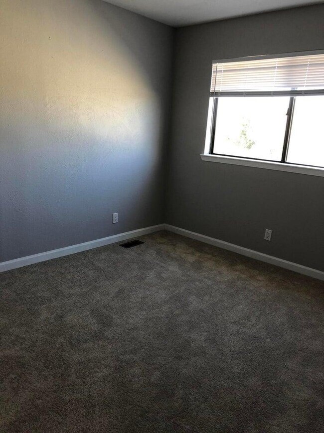Photo - 2820 Enebro St NE Townhome