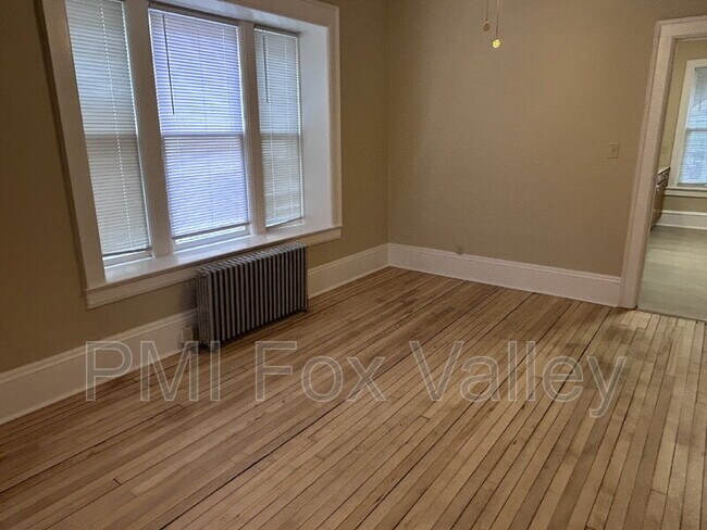 Photo - 513 N Superior St Unidad LOWER