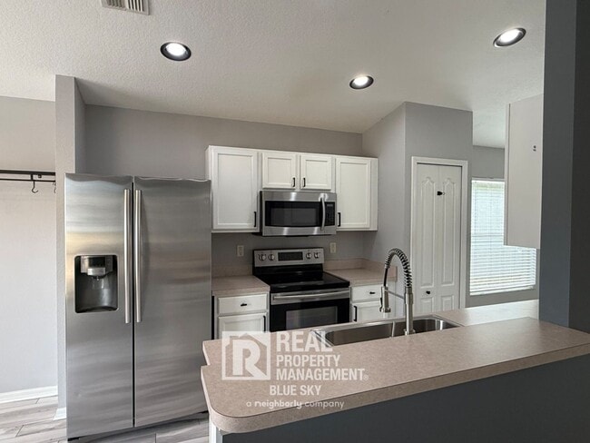 Photo - 5238 Gato Del Sol Cir