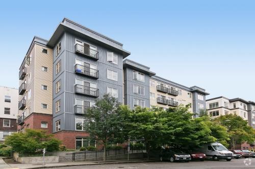 Building Photo - 1 bedroom in Seattle WA 98122 Unit #409 Rental