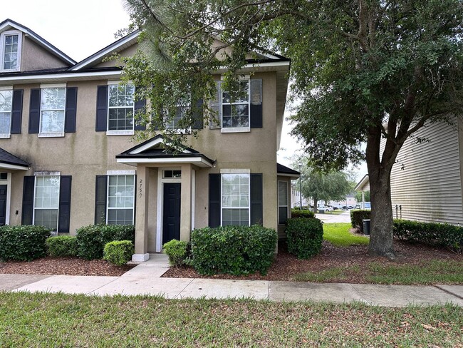 3 BEDROOM 2.5 BATH TOWNHOME - 3 BEDROOM 2.5 BATH TOWNHOME