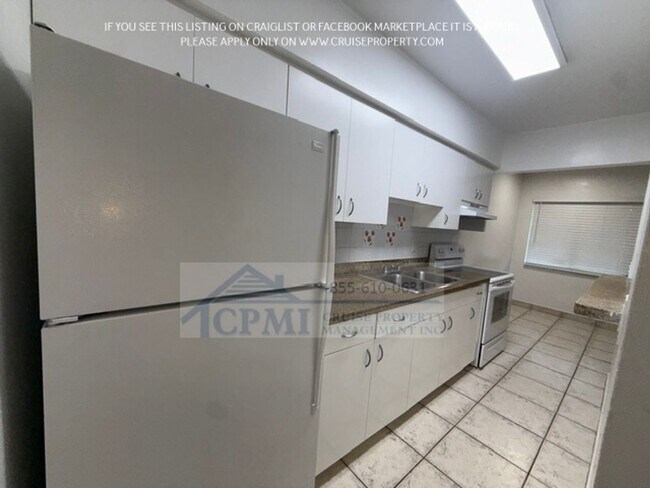 Photo - 100 SW 9th St