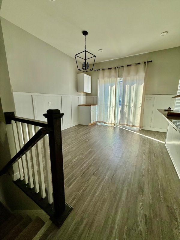 Photo - 905 Hornswaggle Way